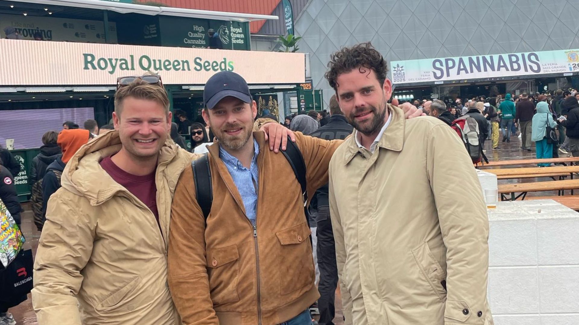 Read more about the article WeeDutch Team Attends Spannabis 2025 – Meet Us in Barcelona!